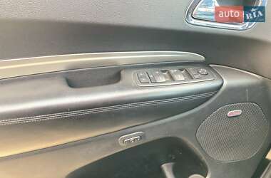 Позашляховик / Кросовер Dodge Durango 2016 в  фото 20 Позашляховик / Кросовер Dodge Durango 2016 в