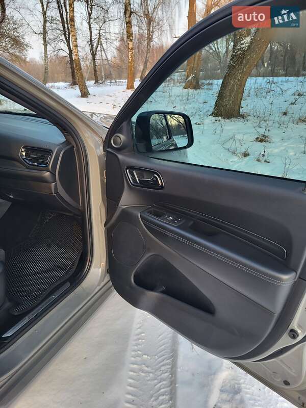 Внедорожник / Кроссовер Dodge Durango 2020 в Ромнах