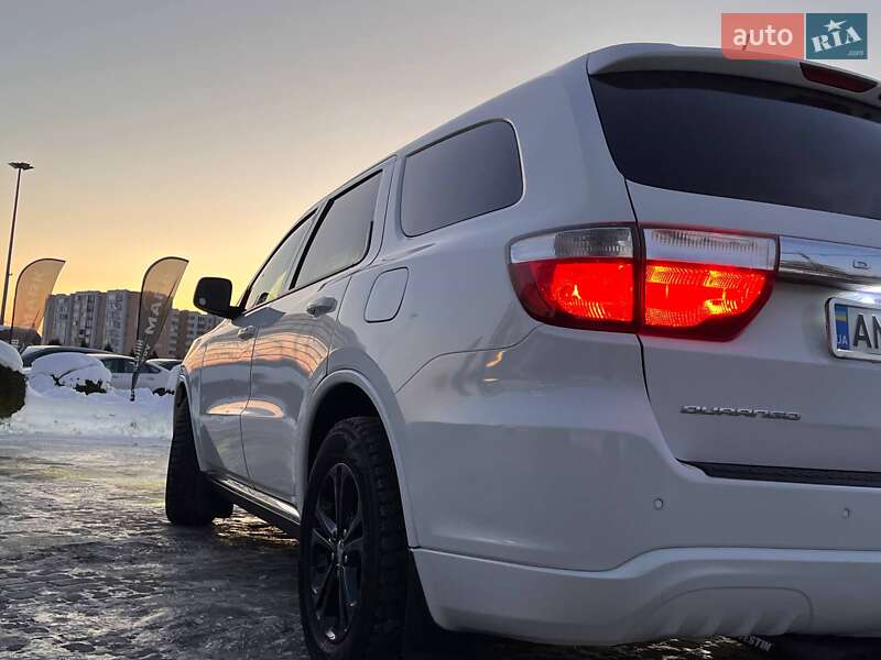 Позашляховик / Кросовер Dodge Durango 2013 в Львові