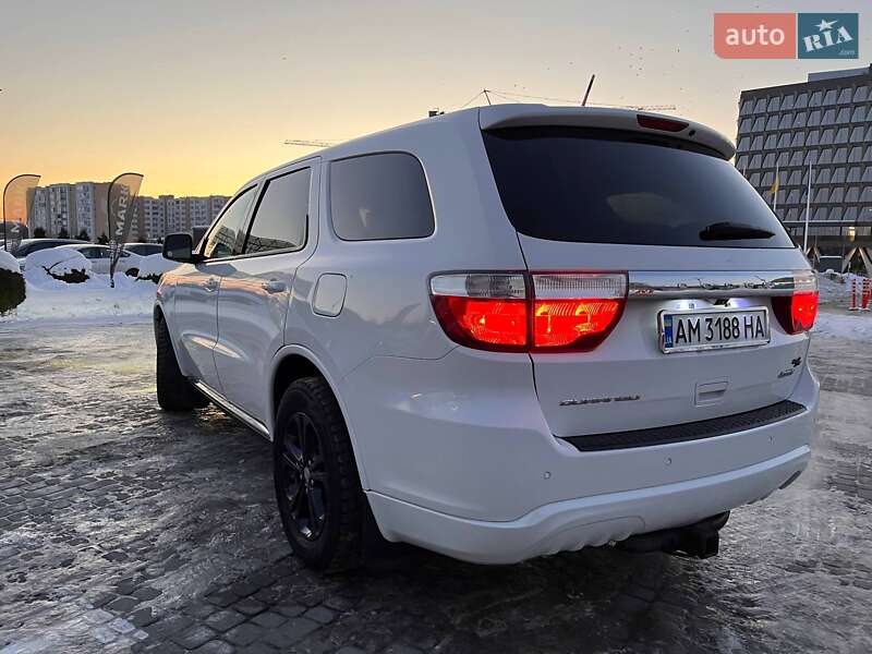 Позашляховик / Кросовер Dodge Durango 2013 в Львові