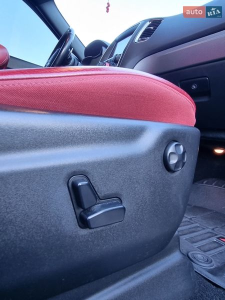 Внедорожник / Кроссовер Dodge Durango 2019 в Житомире