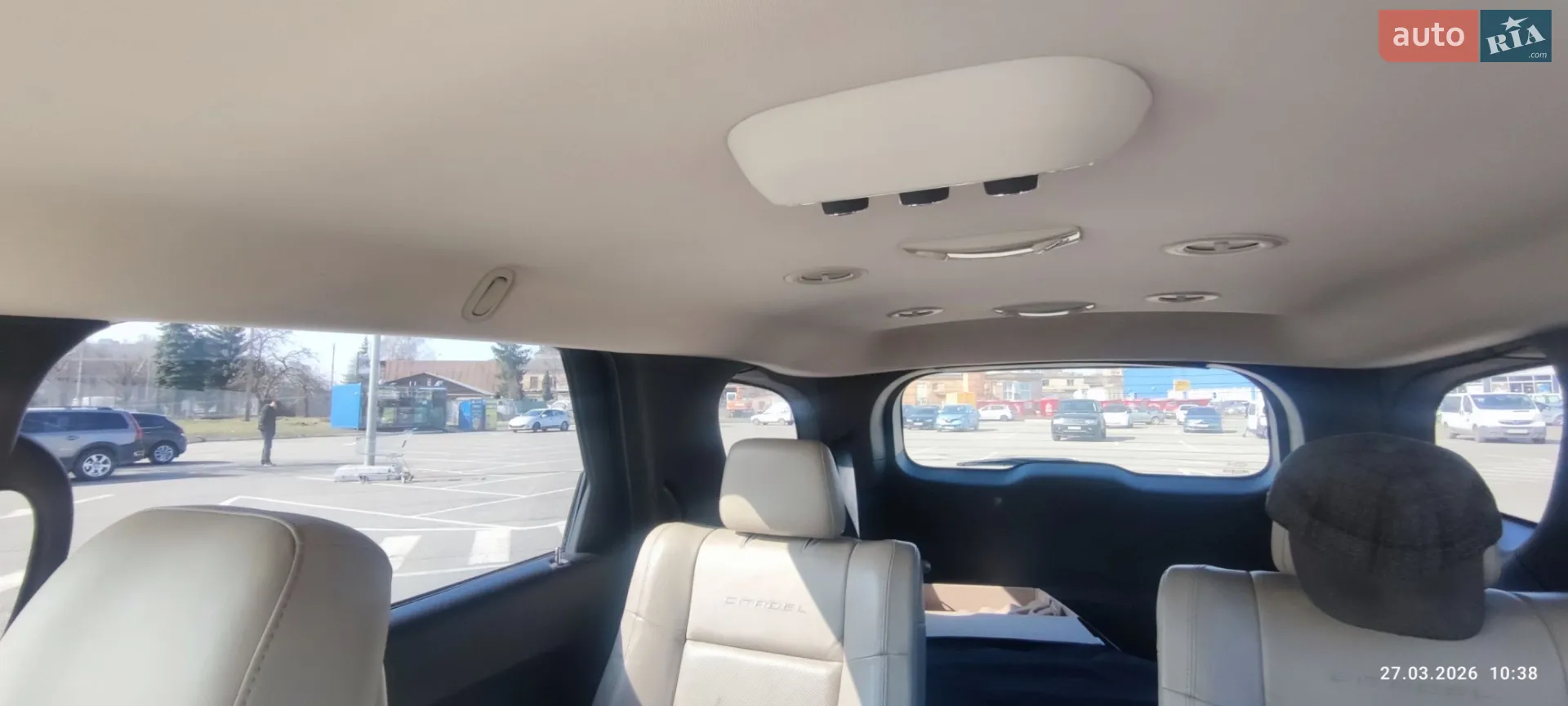 2018 Dodge Durango - мініатюра 2