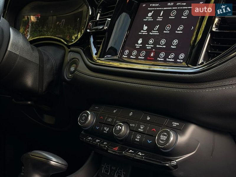Внедорожник / Кроссовер Dodge Durango 2022 в Киеве