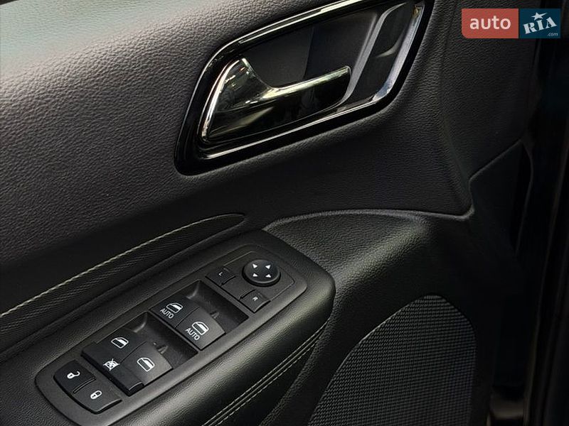 Внедорожник / Кроссовер Dodge Durango 2022 в Киеве