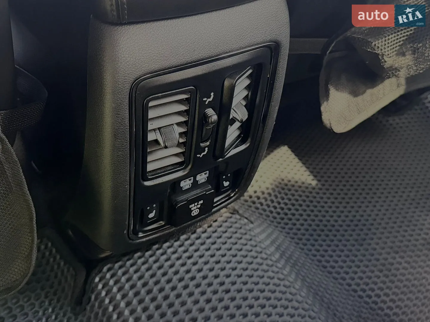 2019 Dodge Durango - мініатюра 47