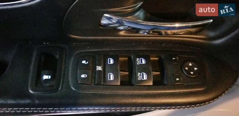 Минивэн Dodge Grand Caravan 2017 в Львове