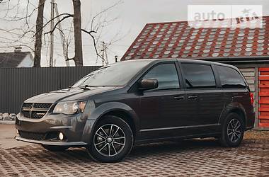 Минивэн Dodge Grand Caravan 2018 в Сумах