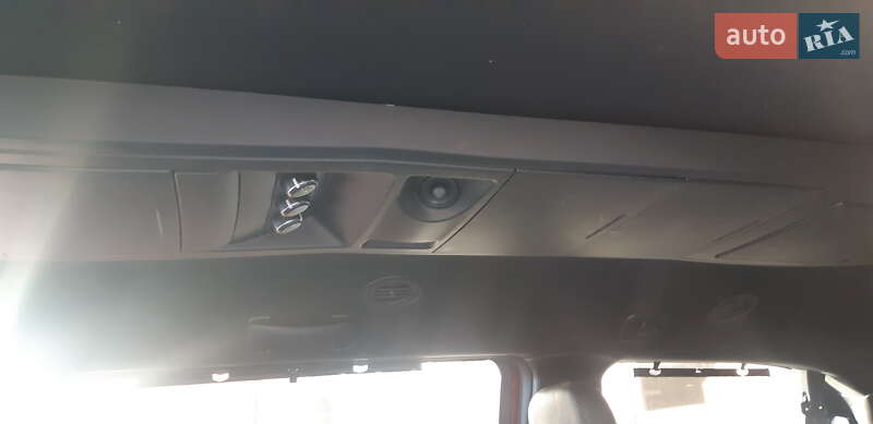 Мінівен Dodge Grand Caravan 2017 в Києві