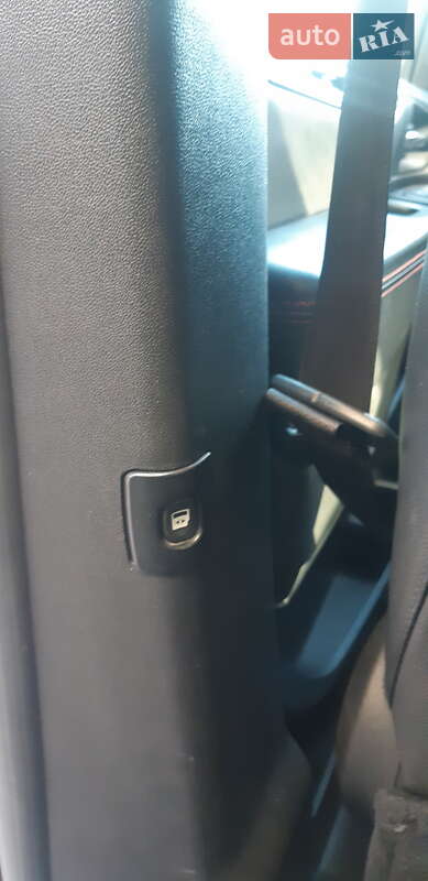 Мінівен Dodge Grand Caravan 2017 в Києві