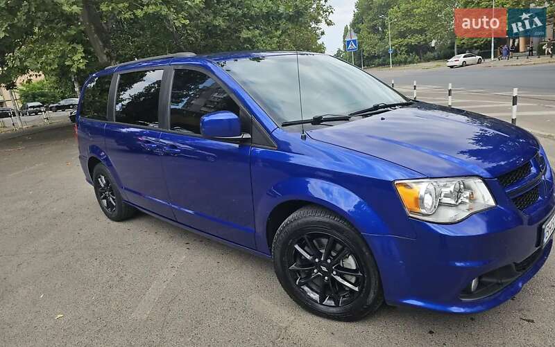Мінівен Dodge Grand Caravan 2019 в Одесі