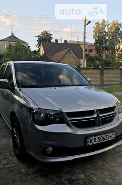 Dodge Grand Caravan 2017