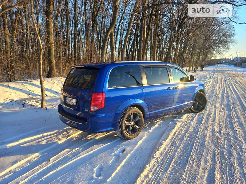 Минивэн Dodge Grand Caravan 2019 в Полтаве