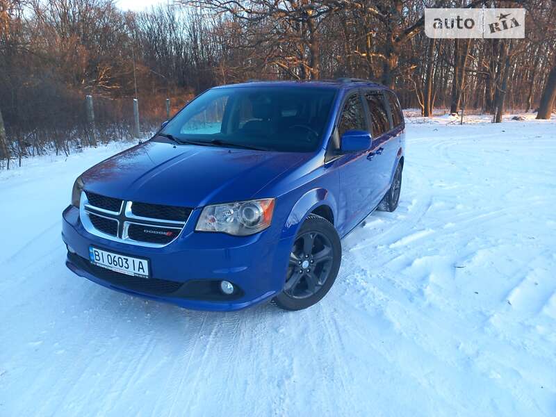 Минивэн Dodge Grand Caravan 2019 в Полтаве