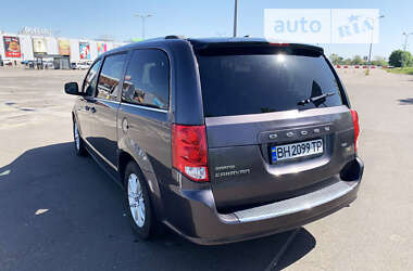 Мінівен Dodge Grand Caravan 2018 в Одесі