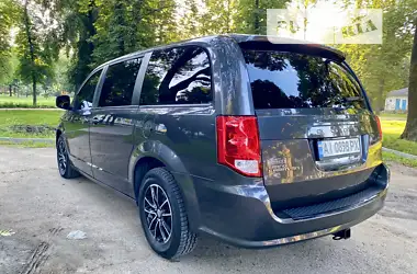 Dodge Grand Caravan 2018