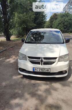 Мінівен Dodge Grand Caravan 2012 в Черкасах