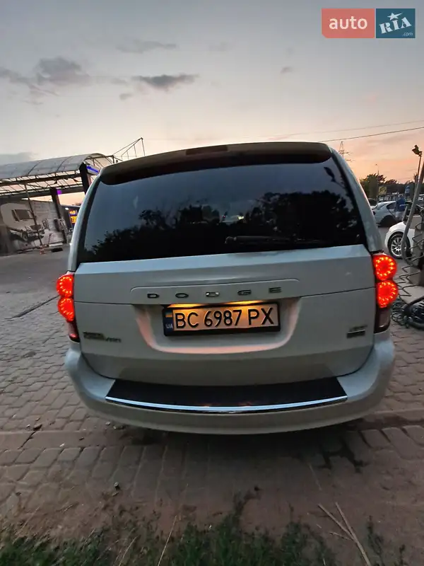Dodge Grand Caravan 2019