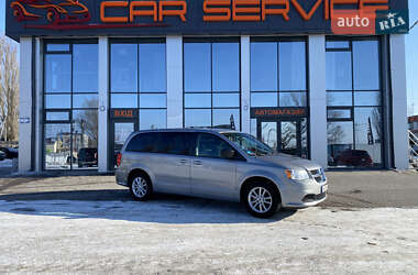 Dodge Grand Caravan 2015