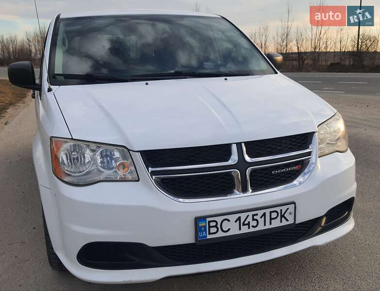 Минивэн Dodge Grand Caravan 2013 в Львове