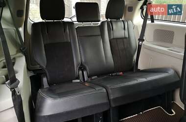 Минивэн Dodge Grand Caravan 2020 в 