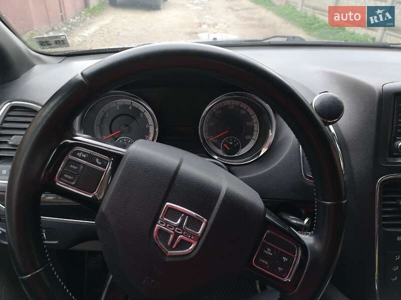 Минивэн Dodge Grand Caravan 2020 в Львове фото 24 Минивэн Dodge Grand Caravan 2020 в Львове