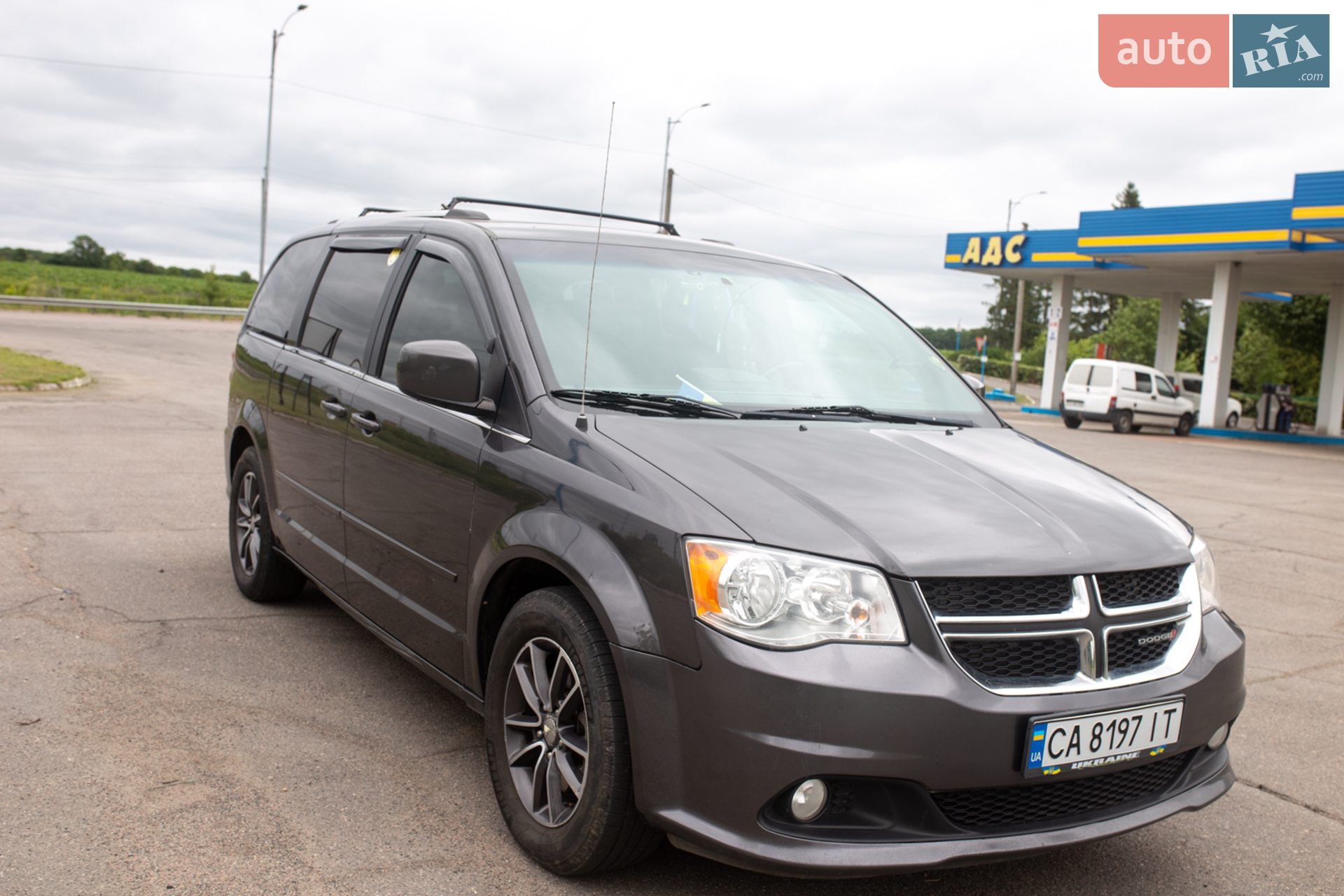 2017 Dodge Caravan - мініатюра 5