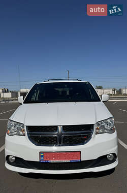 Мінівен Dodge Grand Caravan 2019 в Білгороді-Дністровському