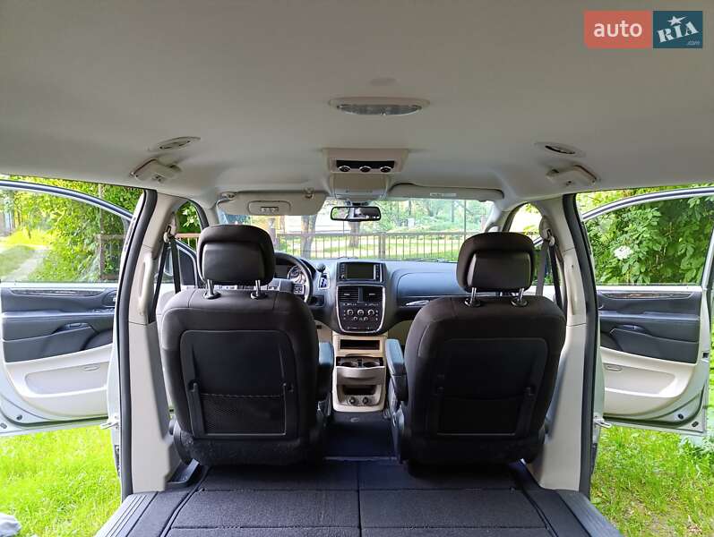 Минивэн Dodge Grand Caravan 2018 в Сумах