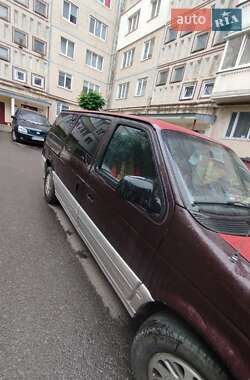 Минивэн Dodge Grand Caravan 1994 в 