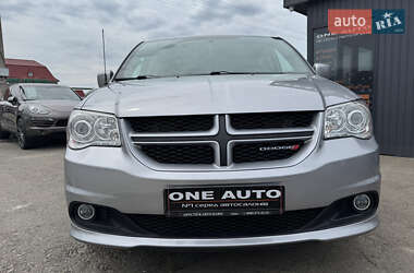 Мінівен Dodge Grand Caravan 2017 в 