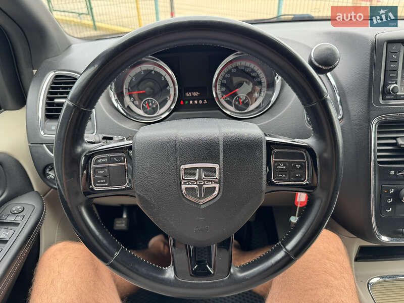 Мінівен Dodge Grand Caravan 2017 в Києві