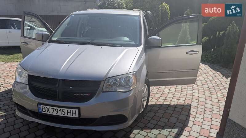 Минивэн Dodge Grand Caravan 2016 в Хмельницком фото 8 Минивэн Dodge Grand Caravan 2016 в Хмельницком