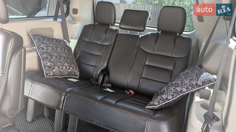 Минивэн Dodge Grand Caravan 2016 в Хмельницком фото 15 Минивэн Dodge Grand Caravan 2016 в Хмельницком