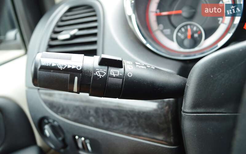 Мінівен Dodge Grand Caravan 2016 в Одесі фото 23 Мінівен Dodge Grand Caravan 2016 в Одесі