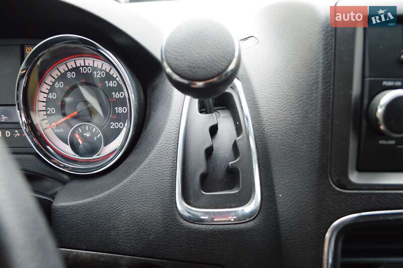 Мінівен Dodge Grand Caravan 2016 в Одесі фото 26 Мінівен Dodge Grand Caravan 2016 в Одесі