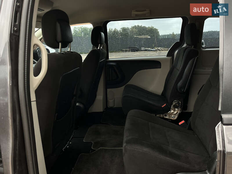 Минивэн Dodge Grand Caravan 2014 в Ровно фото 17 Минивэн Dodge Grand Caravan 2014 в Ровно