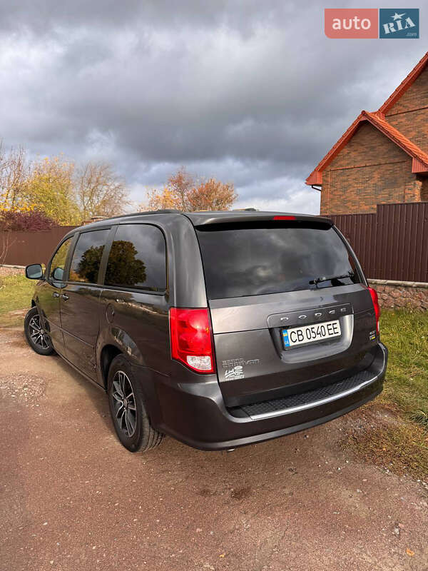 Мінівен Dodge Grand Caravan 2017 в Ніжині фото 5 Мінівен Dodge Grand Caravan 2017 в Ніжині
