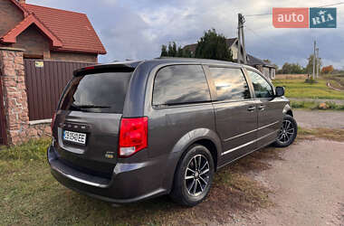 Мінівен Dodge Grand Caravan 2017 в  фото 10 Мінівен Dodge Grand Caravan 2017 в
