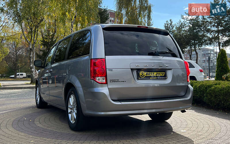 Мінівен Dodge Grand Caravan 2020 в Львові фото 5 Мінівен Dodge Grand Caravan 2020 в Львові