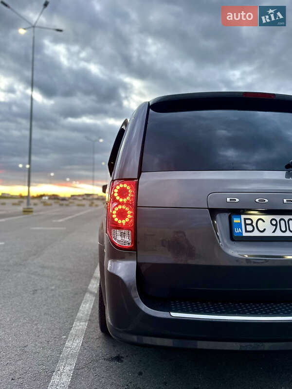 Мінівен Dodge Grand Caravan 2020 в Львові фото 7 Мінівен Dodge Grand Caravan 2020 в Львові