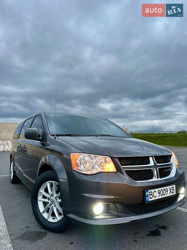 Мінівен Dodge Grand Caravan 2020 в Львові фото 8 Мінівен Dodge Grand Caravan 2020 в Львові