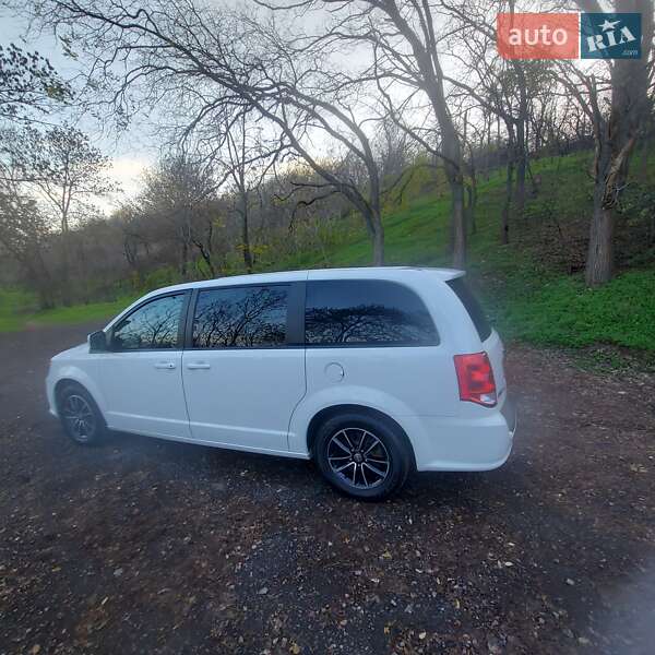 Мінівен Dodge Grand Caravan 2018 в Одесі