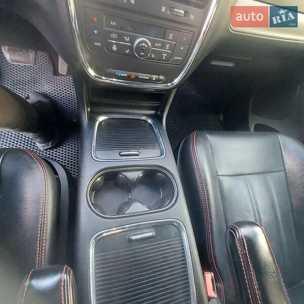 Мінівен Dodge Grand Caravan 2018 в Одесі