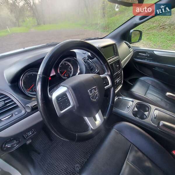 Мінівен Dodge Grand Caravan 2018 в Одесі