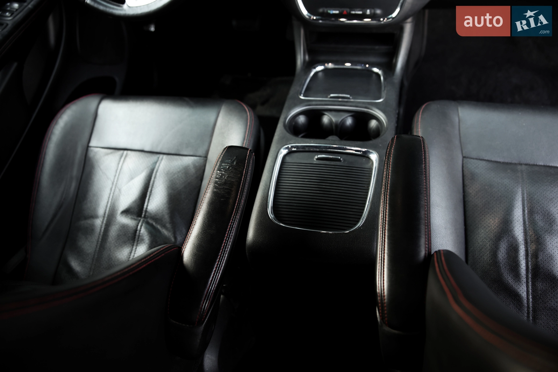 2017 Dodge Caravan - мініатюра 44