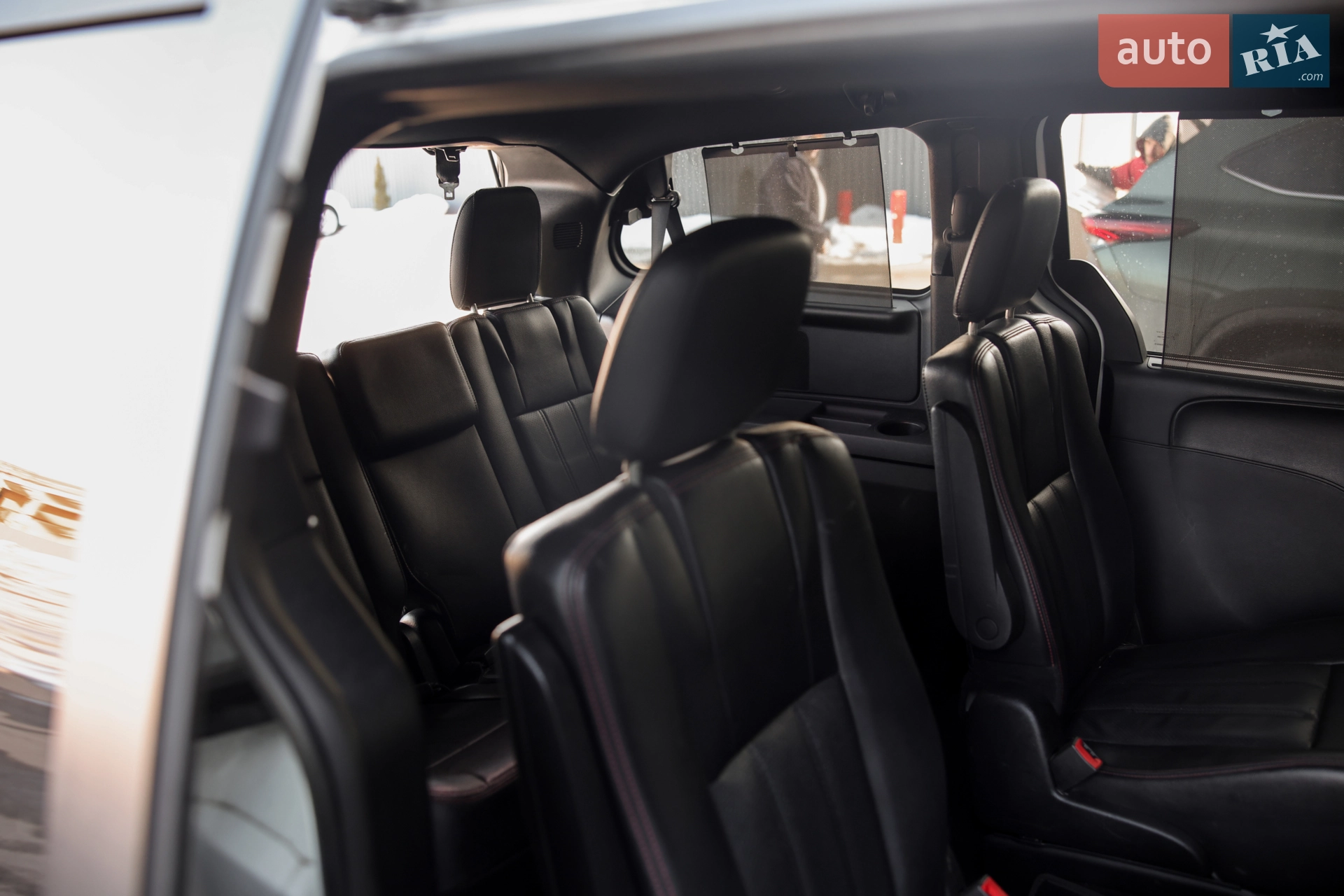 2017 Dodge Caravan - мініатюра 55
