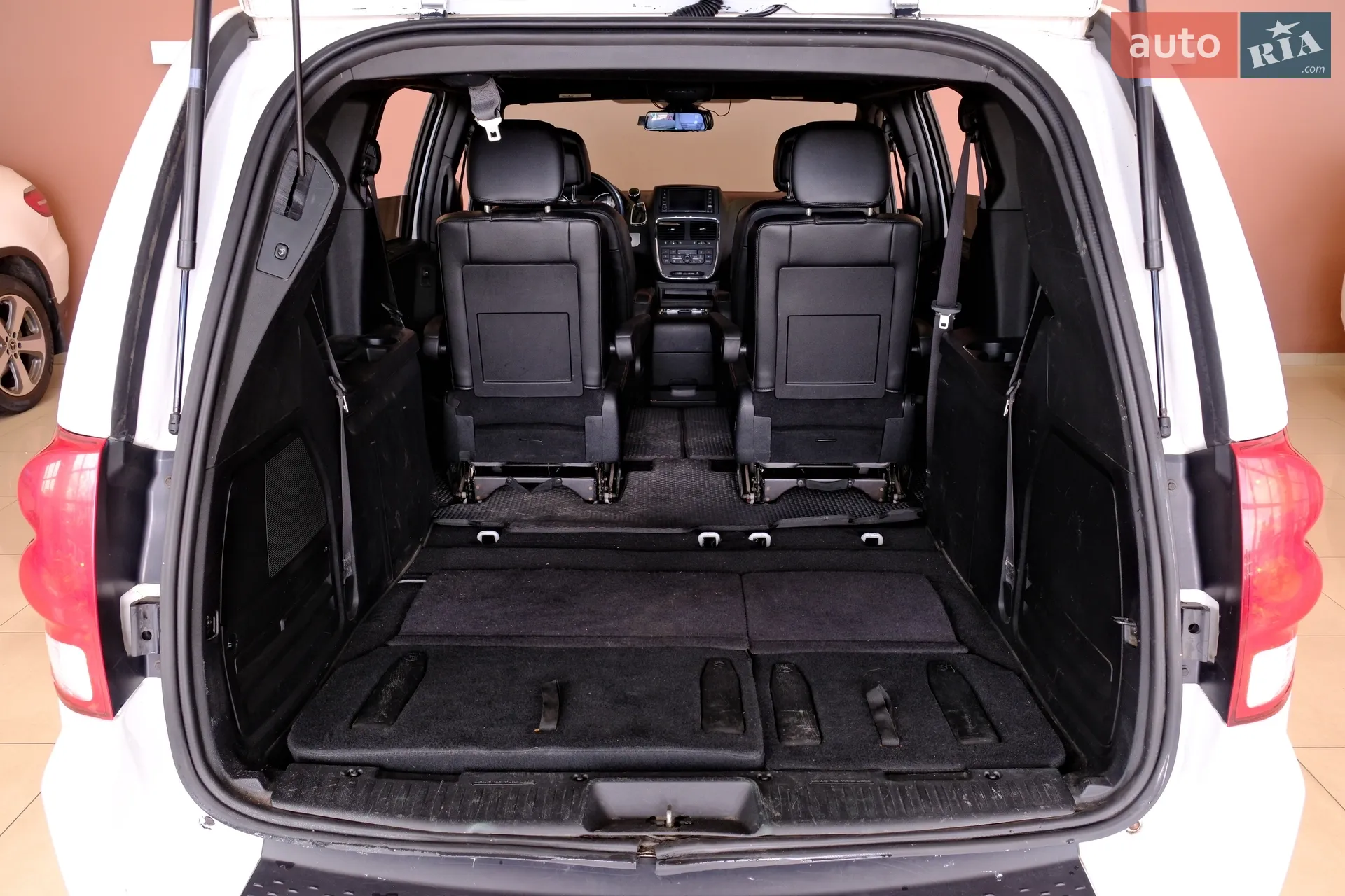2018 Dodge Caravan - мініатюра 45