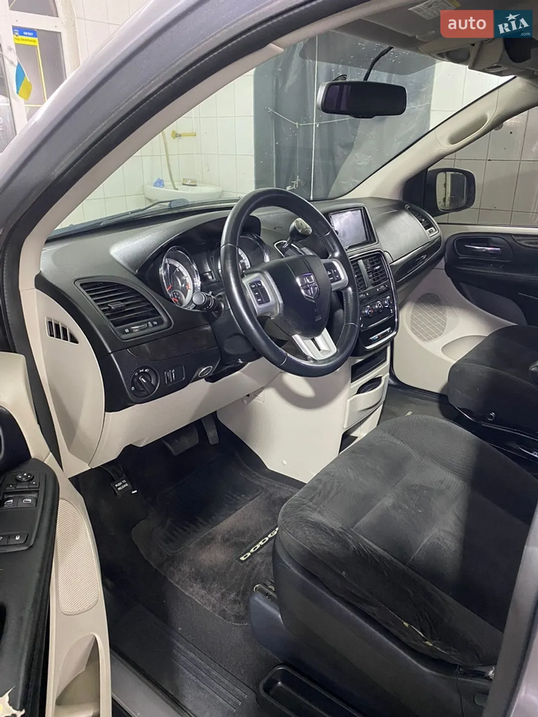 2014 Dodge Caravan - мініатюра 9