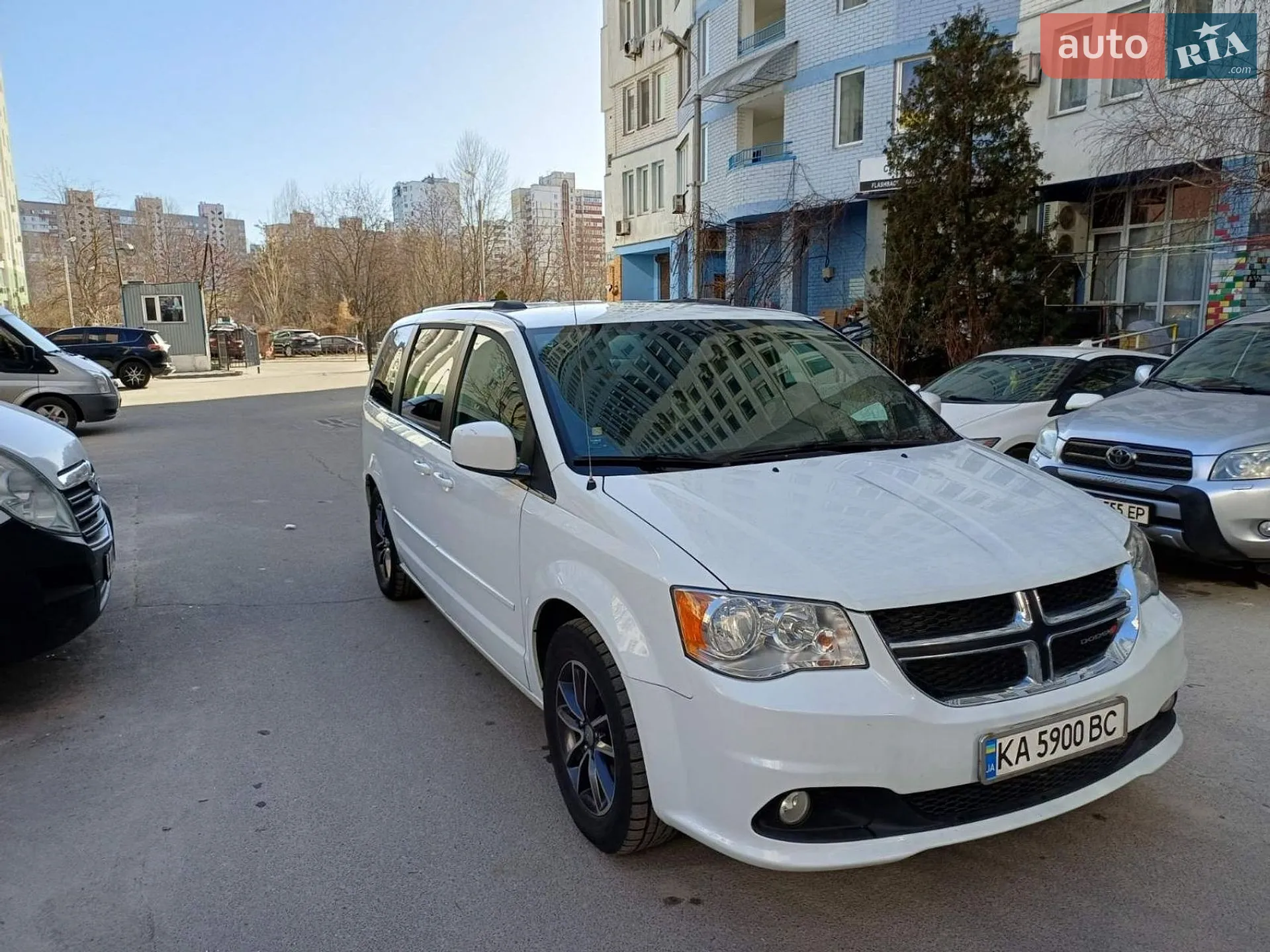 2017 Dodge Caravan - мініатюра 13