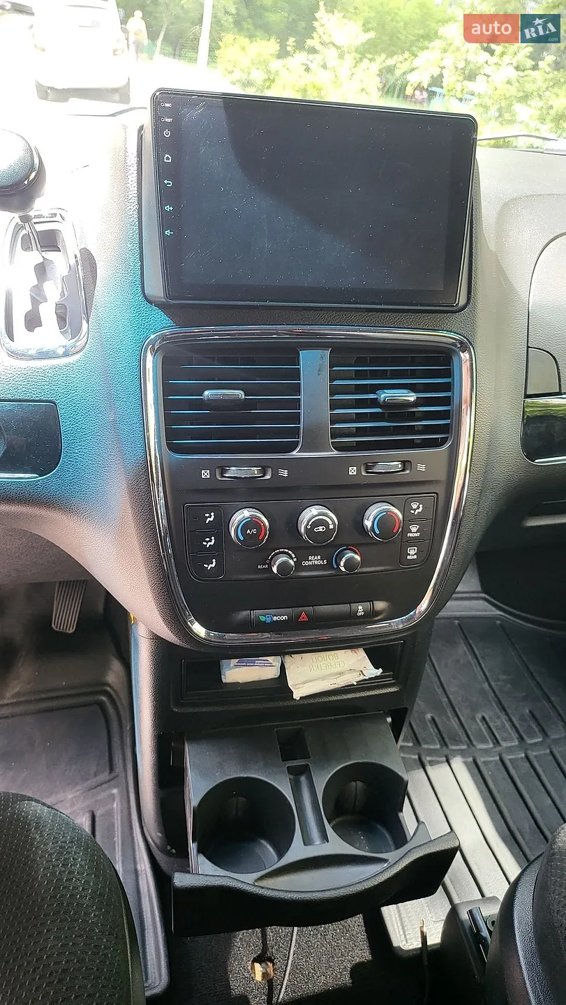 2015 Dodge Caravan - мініатюра 21